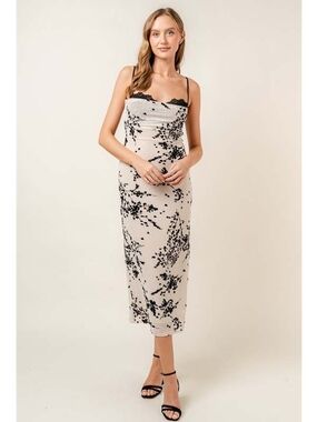 FORE Spaghetti Strap Lace-Trim Floral Midi Dress in Cream and Black XSmall 🌞